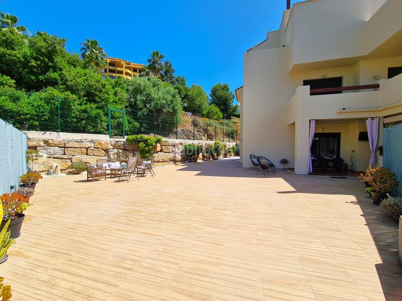 Foto fb995129-3c83-4e34-9232-887ad34418dc. Apartamento magnifico apartamento en esquina de 3 dormitorios con gran jardín en Estepona