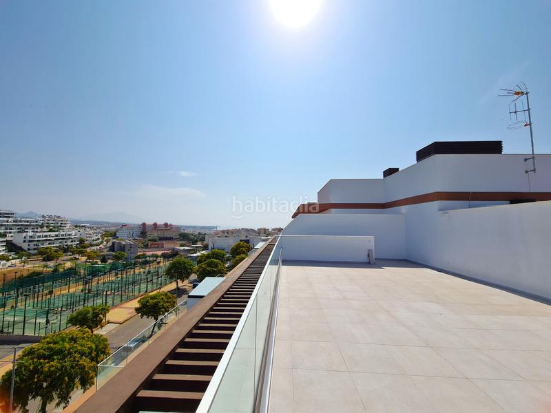Foto 2b896108-c6f3-47a5-bb0d-12484d8f3888. Ático magnifico atico de 3 dormitorio con gran solarium en Estepona