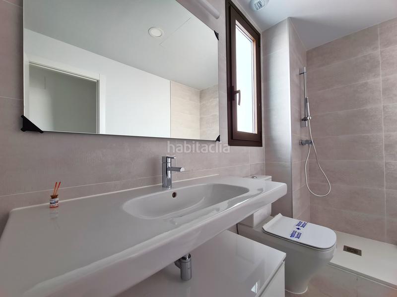 Foto 5a912f8d-4208-4feb-b167-4eeb46b46f40. Ático magnifico atico de 3 dormitorio con gran solarium en Estepona