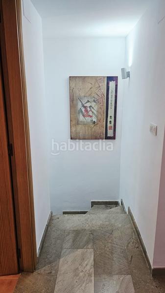 Foto 47035feb-a447-403d-9cb6-47b05fa38ac9. Dúplex  con encanto amueblado, soleado y con vistas al mar desde los dormitorios en Manilva