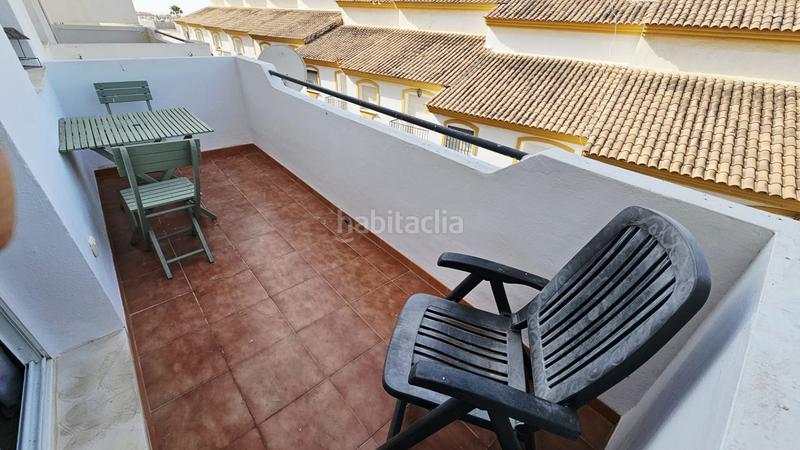 Foto 674970a7-e7d8-42a6-9b86-0ed8954745b9. Dúplex  con encanto amueblado, soleado y con vistas al mar desde los dormitorios en Manilva