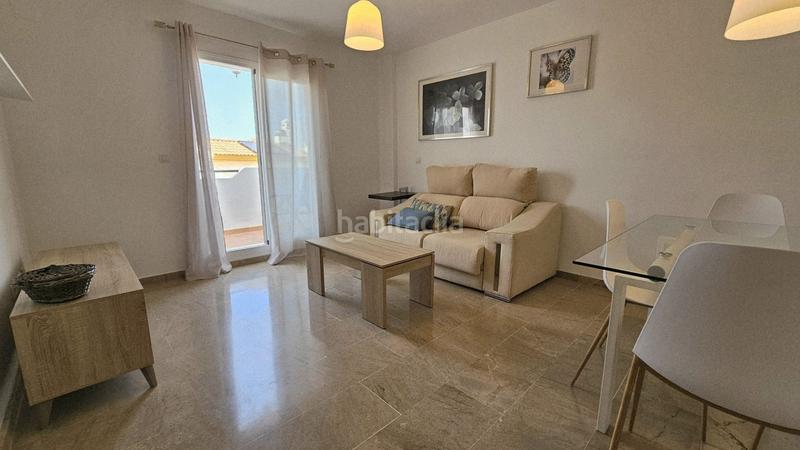 Foto c731ea23-4e3e-4eca-a950-62801201c004. Dúplex  con encanto amueblado, soleado y con vistas al mar desde los dormitorios en Manilva
