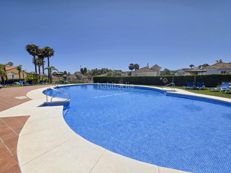 Foto 2a066826-a54f-4244-a8d7-792fdae5352b. Casa a schiera con parcheggio piscina in La Duquesa Manilva