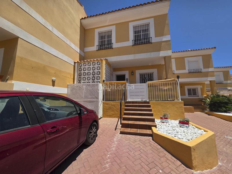 Foto 6394a91b-e1d0-4687-a286-a027af636f12. Casa adosada en La Duquesa Manilva