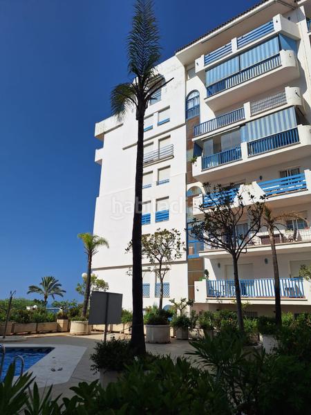 Foto eeb9aacf-fee4-4406-8a17-7e3cc2fbf173. Apartament amb calefacció aparcament piscina a Centro Estepona