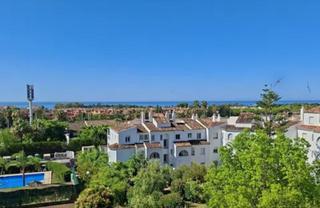 tico en Pernet 1. Impresionante apartamento con vistas panormicas al mar
