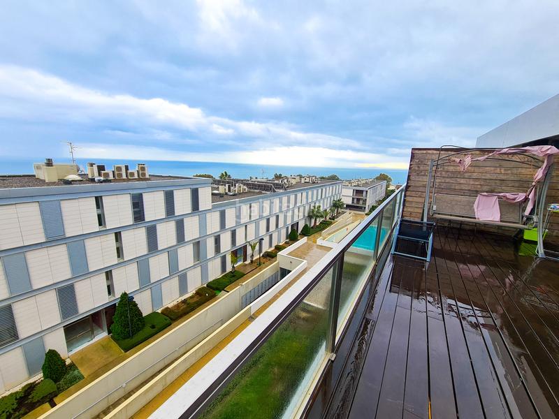 Foto a0e02ab2-131a-4162-bd62-628d7d033c95. Penthouse with parking pool in Chullera Manilva