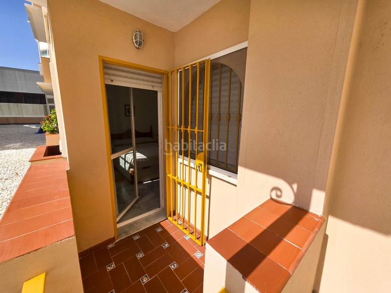 Foto 2d1735e6-56c1-44f4-9016-0fd73e7ffcd9. Apartamento en noria la 1 apartamento en primera línea de playa con vistas al mar San Luis de Sabinillas en Manilva