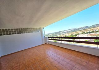 Apartament  Hacienda casares (ur15). Apartamento con espectaculares vistas a la montaña en casares pl
