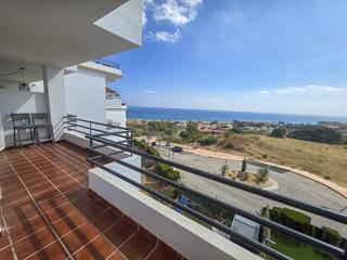Apartamento  Princesa kristina 97. Luminoso apartamento reformado con vistas panorámicas al mar  la