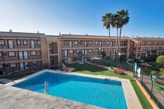 Apartament a Marina de Casares. Fantastico apartamento de 1 dormitorio a tan solo 200 metros de