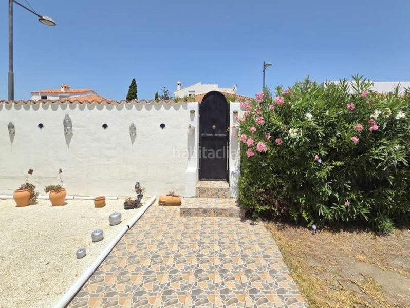Foto 083d1a29-7f82-49a9-b336-5d2be9db7eb7. Casa amb aparcament a La Duquesa Manilva