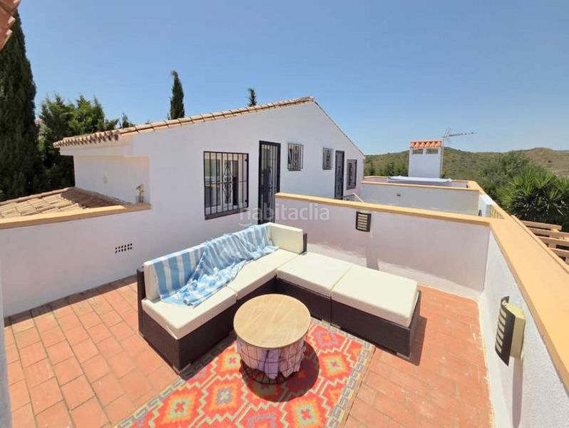 Foto 297c4be1-f320-405e-b502-d8ef79b9321c. Casa amb aparcament a La Duquesa Manilva