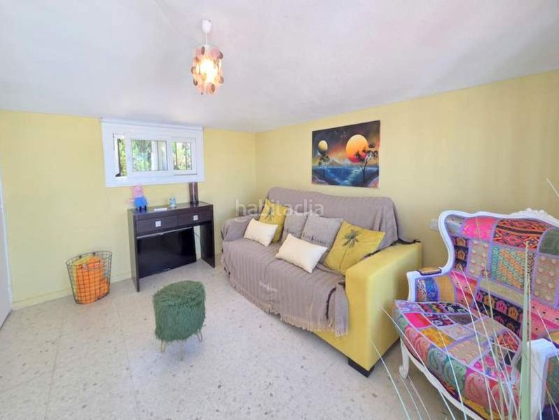 Foto 4d13b95c-ea2b-42a2-926f-edcf0bbea332. Casa amb aparcament a La Duquesa Manilva