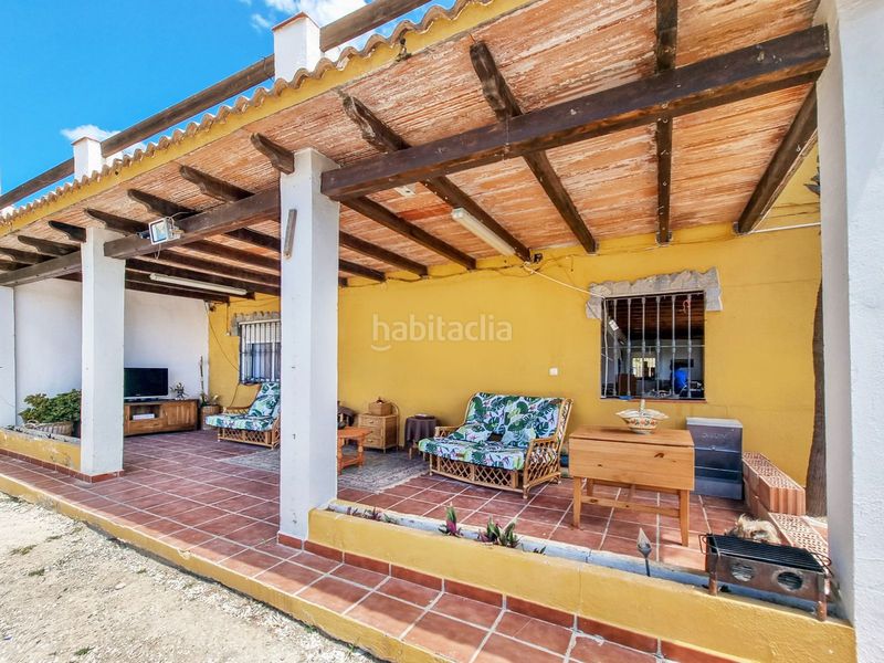 Foto 444e464a-93af-4457-b068-fc487bb772cb. Casa amb aparcament piscina a Casares pueblo Casares