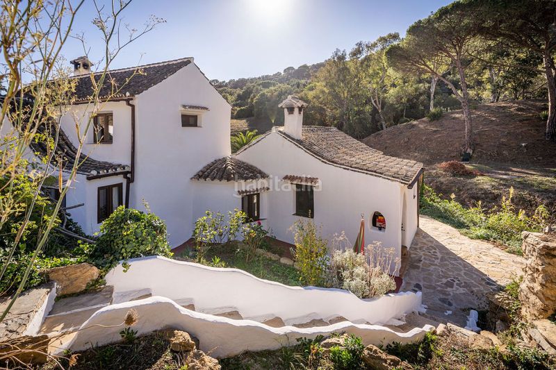 Foto f7fedbb0-83d0-49bd-b737-a9af0484aedf. Casa amb aparcament piscina a Casares pueblo Casares