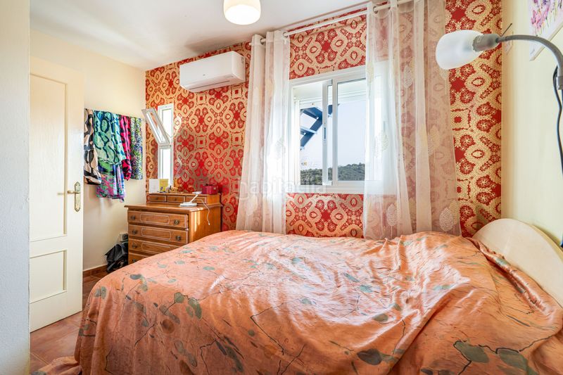 Foto 0ad3120c-6497-4805-ba3a-beb9bdddf7bd. Casa adossada amb aparcament a San Enrique-Guadiaro-Pueblo Nuevo Sotogrande