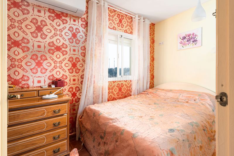 Foto 520e27fa-fb61-4188-88ab-c218e5541e6f. Casa adossada amb aparcament a San Enrique-Guadiaro-Pueblo Nuevo Sotogrande