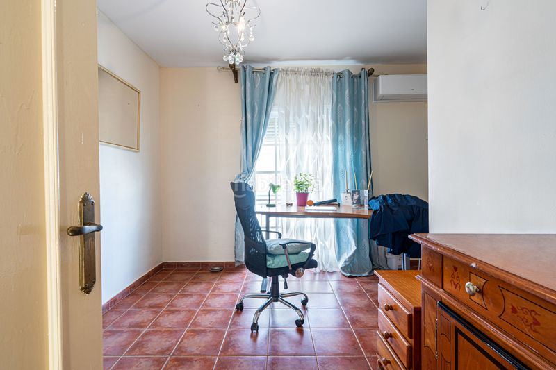 Foto a07d04e5-037a-41da-b277-b530980fed9e. Casa adossada amb aparcament a San Enrique-Guadiaro-Pueblo Nuevo Sotogrande