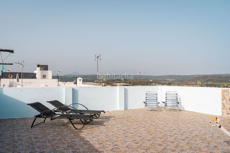 Foto a3e221d8-5478-4cad-bcc7-cdcc60dc6a7b. Casa adossada amb aparcament a San Enrique-Guadiaro-Pueblo Nuevo Sotogrande
