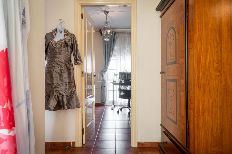 Foto b12fe943-5262-4971-b3c2-1b491fe43814. Casa adossada amb aparcament a San Enrique-Guadiaro-Pueblo Nuevo Sotogrande
