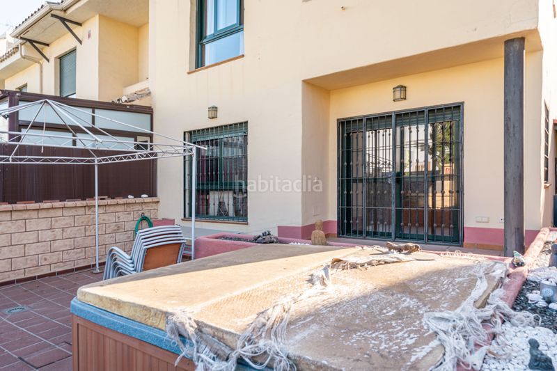 Foto 5be435a7-e74a-408f-9517-6f420cff65f4. Casa adossada amb piscina a Cancelada Estepona