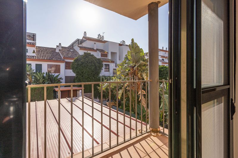 Foto d35c03c2-7da2-422a-97a3-6cb4dbba9de0. Casa adossada amb piscina a Cancelada Estepona