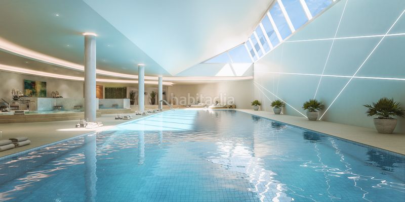 Foto eda57b53-5103-4ef2-a233-953a63f388df. Apartament amb aparcament piscina a Centro Estepona