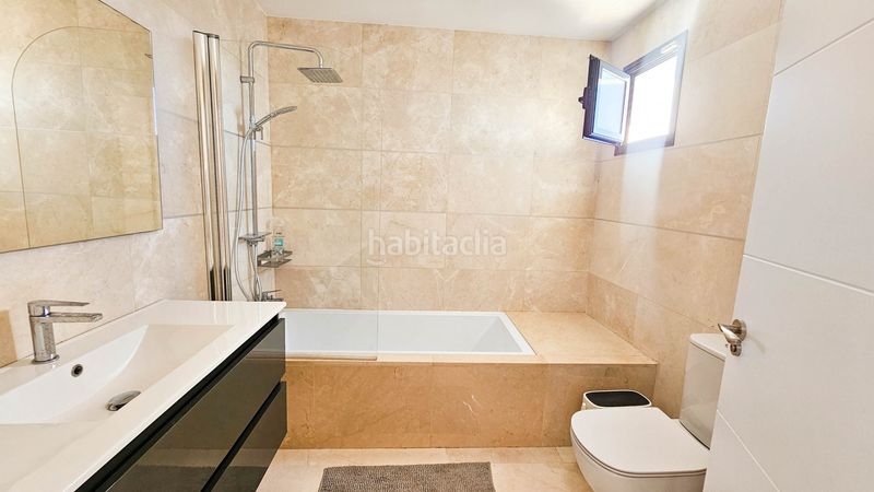 Foto a0c3ef03-b5eb-448e-9d38-6f8f3ae11a70. Àtic amb aparcament piscina a Doña Julia Golf Casares