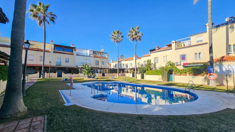 Foto 40a3d4a7-c8dd-4bb5-8056-862a730ea5c0. Casa bifamiliare in marina de Casares 21 in marina de Casares Casares