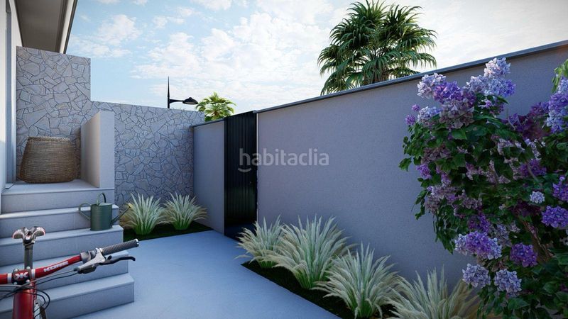 Foto 389f1705-6a95-45fd-aa68-8acc0b0584af. Casa aparellada amb piscina a Chullera Manilva
