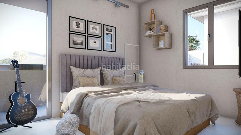 Foto 5135819e-c883-4208-bc84-1050c4bfa13d. Casa aparellada amb piscina a Chullera Manilva