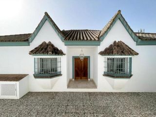 Casa a Sotogrande Alto. Fantástica villa de 5 dormitorios cerca de sotogrande