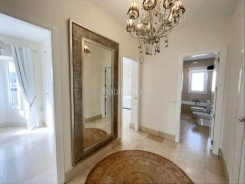Foto 3c8d7aa5-ede6-430c-a330-0b788799fc60. Casa amb aparcament a Sotogrande alto Sotogrande