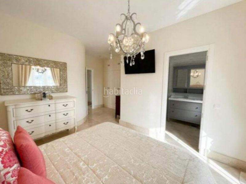 Foto bbd0ba0c-d440-4436-9162-8063beeaba52. Casa amb aparcament a Sotogrande alto Sotogrande
