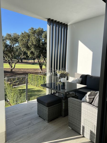Foto 91857799-0464-47c5-80b0-8dc1f1fb03e2. Casa aparellada amb aparcament piscina a Sotogrande alto Sotogrande