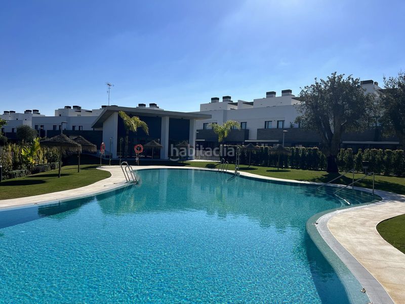 Foto 15a4d5a7-91b2-4c8e-9866-4e66331eb6ac. Casa adossada amb aparcament a Sotogrande alto Sotogrande