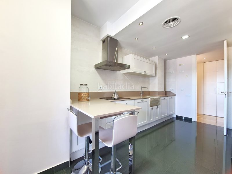 Foto 1fa453fd-4308-4ac3-b922-0ef262e12f0f. Apartament amb aparcament a Chullera Manilva