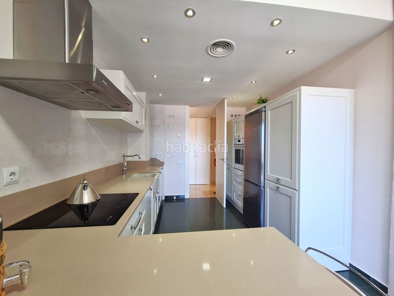 Foto 6e307194-4456-4d62-acc5-c38d486bc891. Apartament amb aparcament a Chullera Manilva