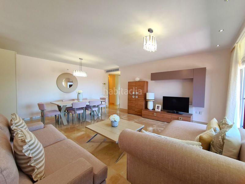 Foto 6f8caf6c-abab-442a-a61e-d3126558067c. Apartament amb aparcament a Chullera Manilva