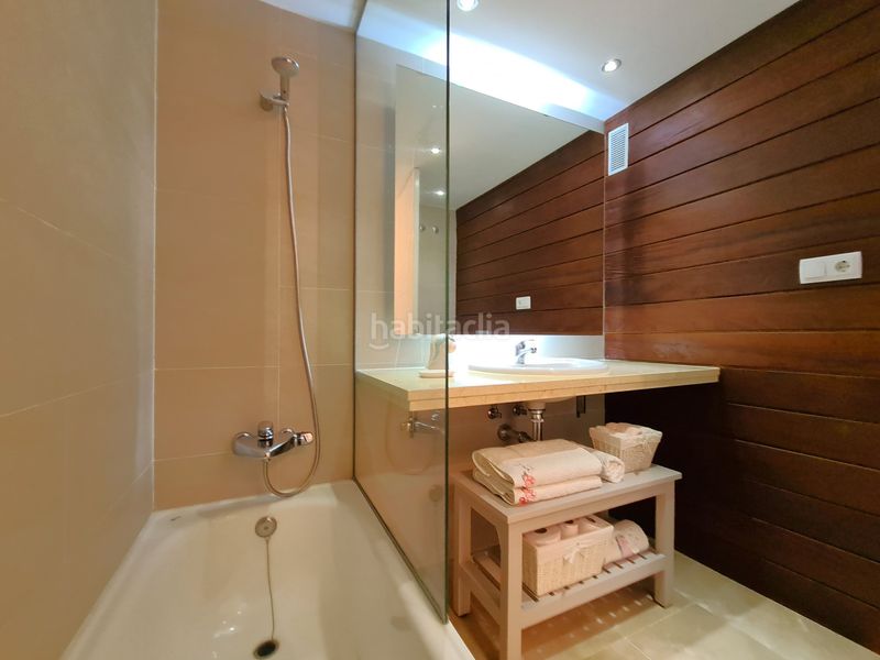 Foto 7e4621c8-4e64-4b60-a1be-22dff93b98b2. Apartament amb aparcament a Chullera Manilva