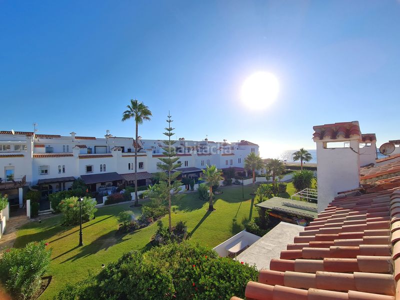 Foto 2015ce0b-12b3-4198-8800-111b9098d1c4. Casa aparellada amb piscina a marina de Casares Casares