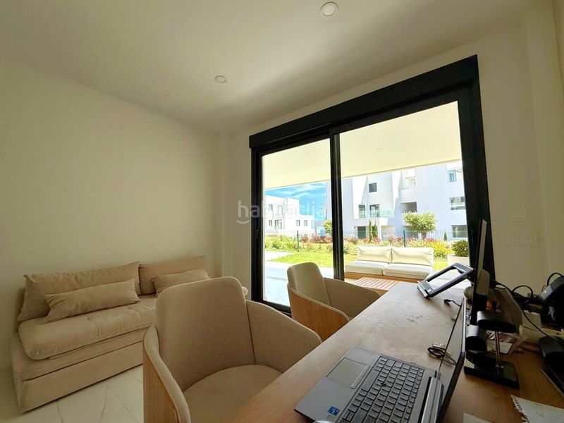 Foto b05df60b-7c22-4423-abc1-0d8cc0034b74. Apartament amb aparcament a bahía de Casares Casares