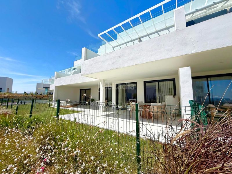 Foto f426605f-cbf3-441c-9b49-24d190b1a34a. Apartament amb aparcament a bahía de Casares Casares