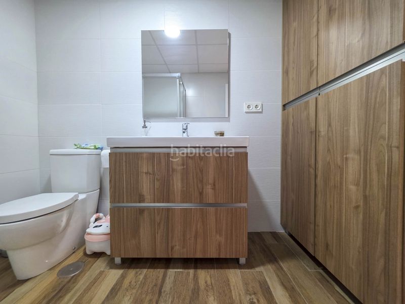 Foto a9a10b92-4d6f-4bb1-8792-59bd5934a74d. Apartament amb aparcament piscina a El Castillo Manilva