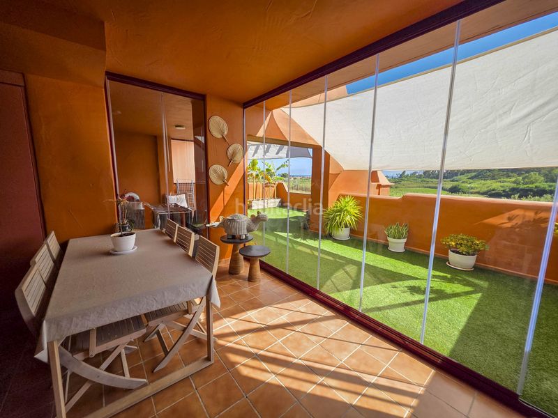 Foto ad2992a9-98aa-424f-80fe-18a0bc6b0cc1. Apartament amb aparcament piscina a El Castillo Manilva