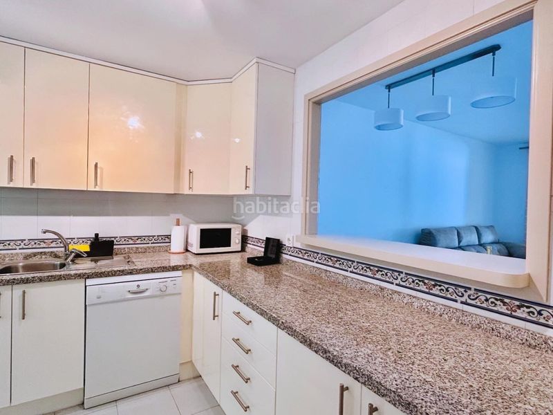 Foto ee6cb35b-f8dc-4970-bd8f-52db68e10ec7. Apartament amb aparcament piscina a La Duquesa Manilva
