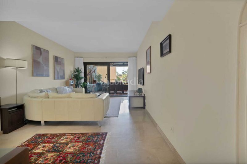 Foto 6dec4154-27e9-4c55-86b8-2e9a52b288f7. Apartament amb aparcament piscina a Manilva pueblo Manilva