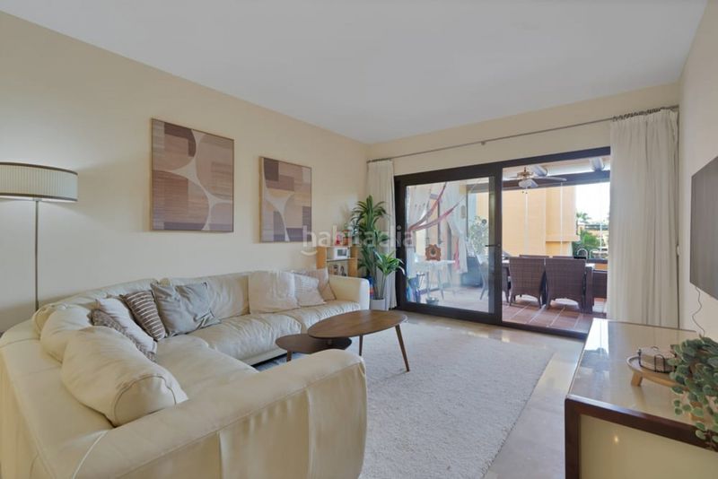 Foto c0d4bc60-a1ba-49e3-a2e1-ecfdcb6697e5. Apartament amb aparcament piscina a Manilva pueblo Manilva