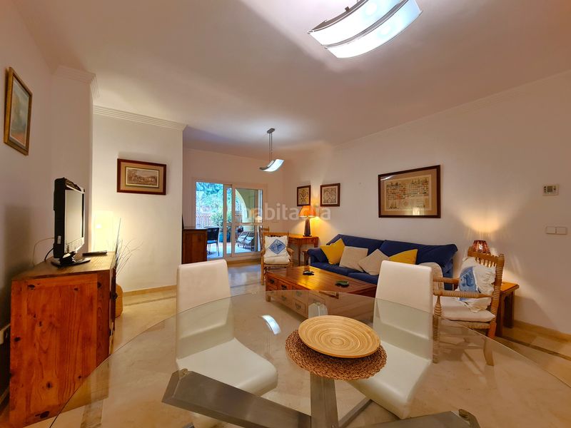 Foto 1852e8fa-a5d9-4a41-97bd-d339ab0166b2. Apartament amb aparcament a Sotogrande alto Sotogrande